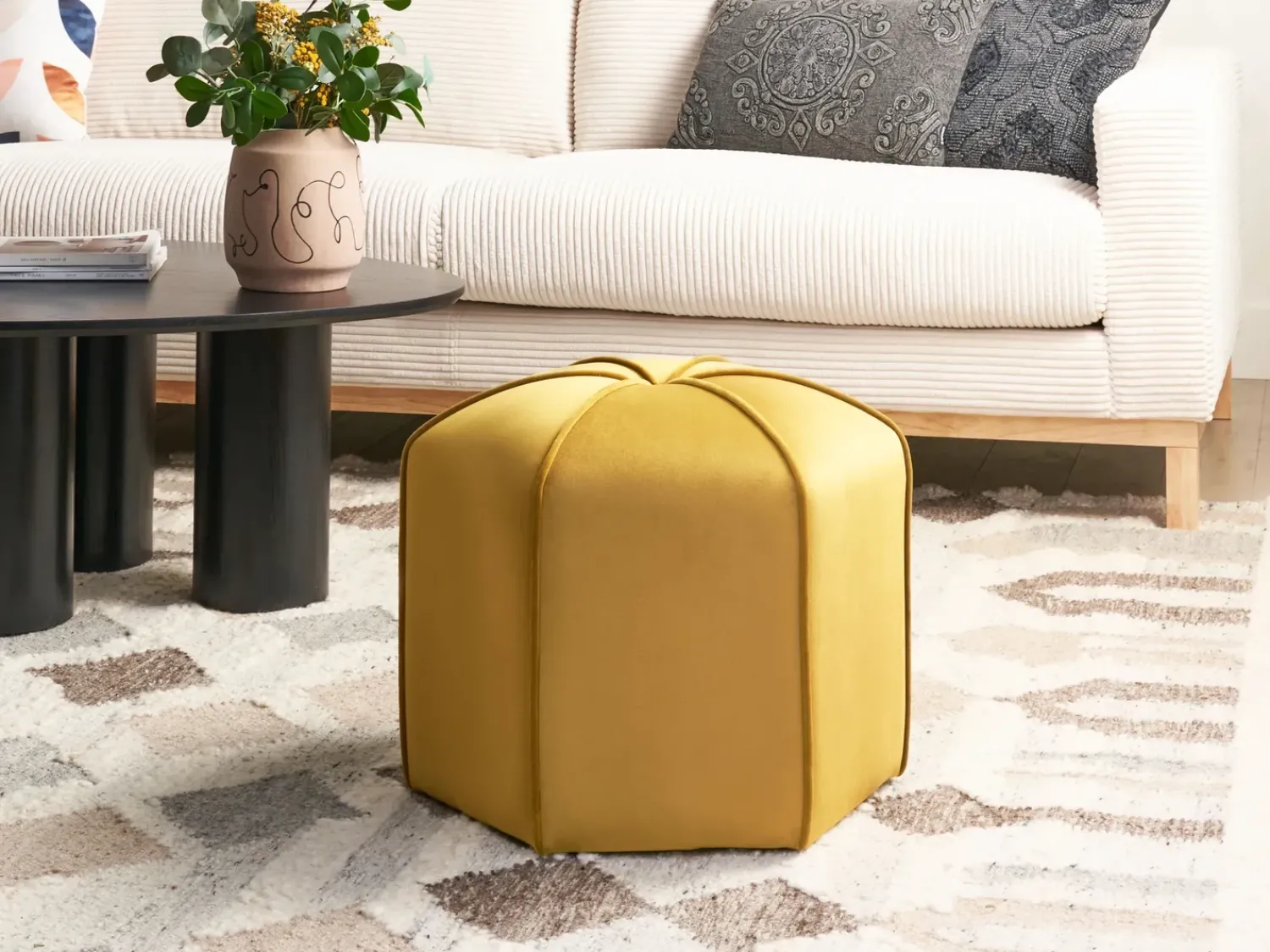 Discount Beliani Pouf WISHEK Velluto Giallo