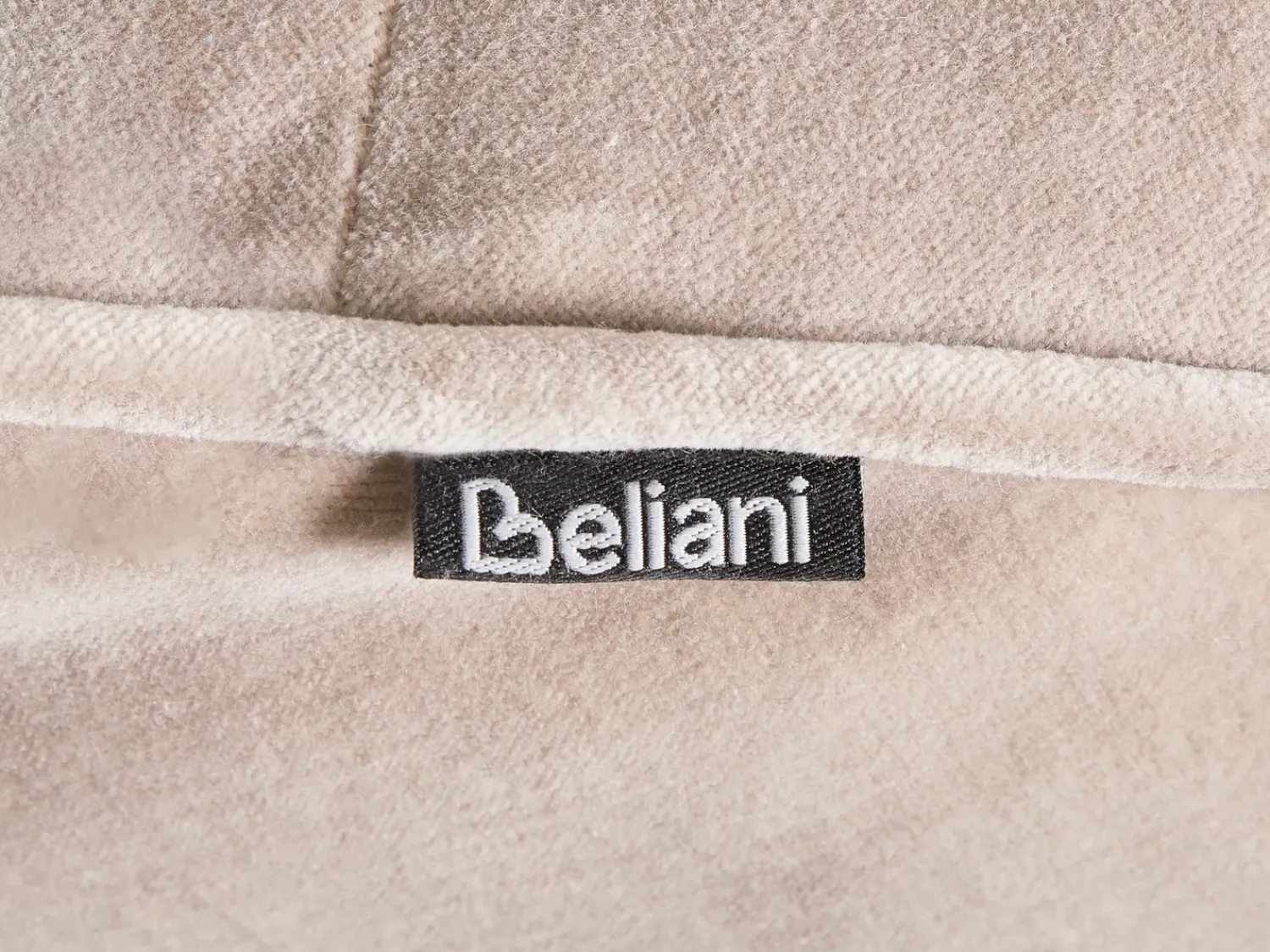 Sale Beliani Pouf YULLE Velluto chiaro Marrone