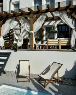Beliani Sedia a sdraio pieghevole ANZIO con Tessuti di Ricambio Legno d'acacia Marrone chiaro Beige Marrone Multicolore