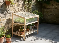 Online Beliani Serra da balcone ARANOVA Legno di abete Marrone chiaro 58 cm Trasparente Marrone