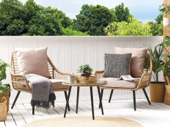 Clearance Beliani Set bistrot con cuscini LAURETO Rattan sintetico (PE) Naturale Beige Marrone Nero