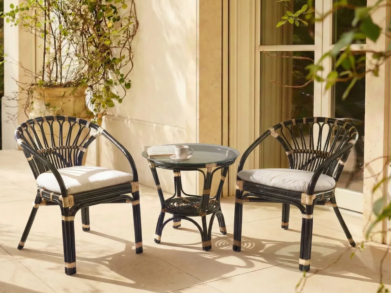 Sale Beliani Set bistrot con cuscini PECORINI Rattan Nero Bianco Marrone Nero