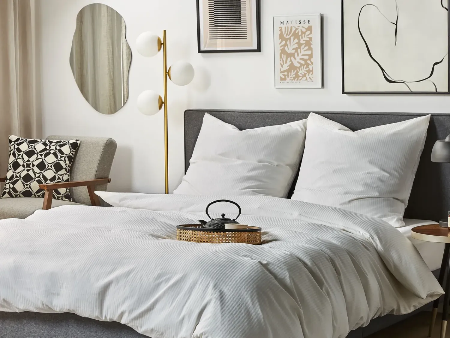 Discount Beliani Set Copripiumino AVONDALE Raso di Cotone 155 x 220 cm Bianco