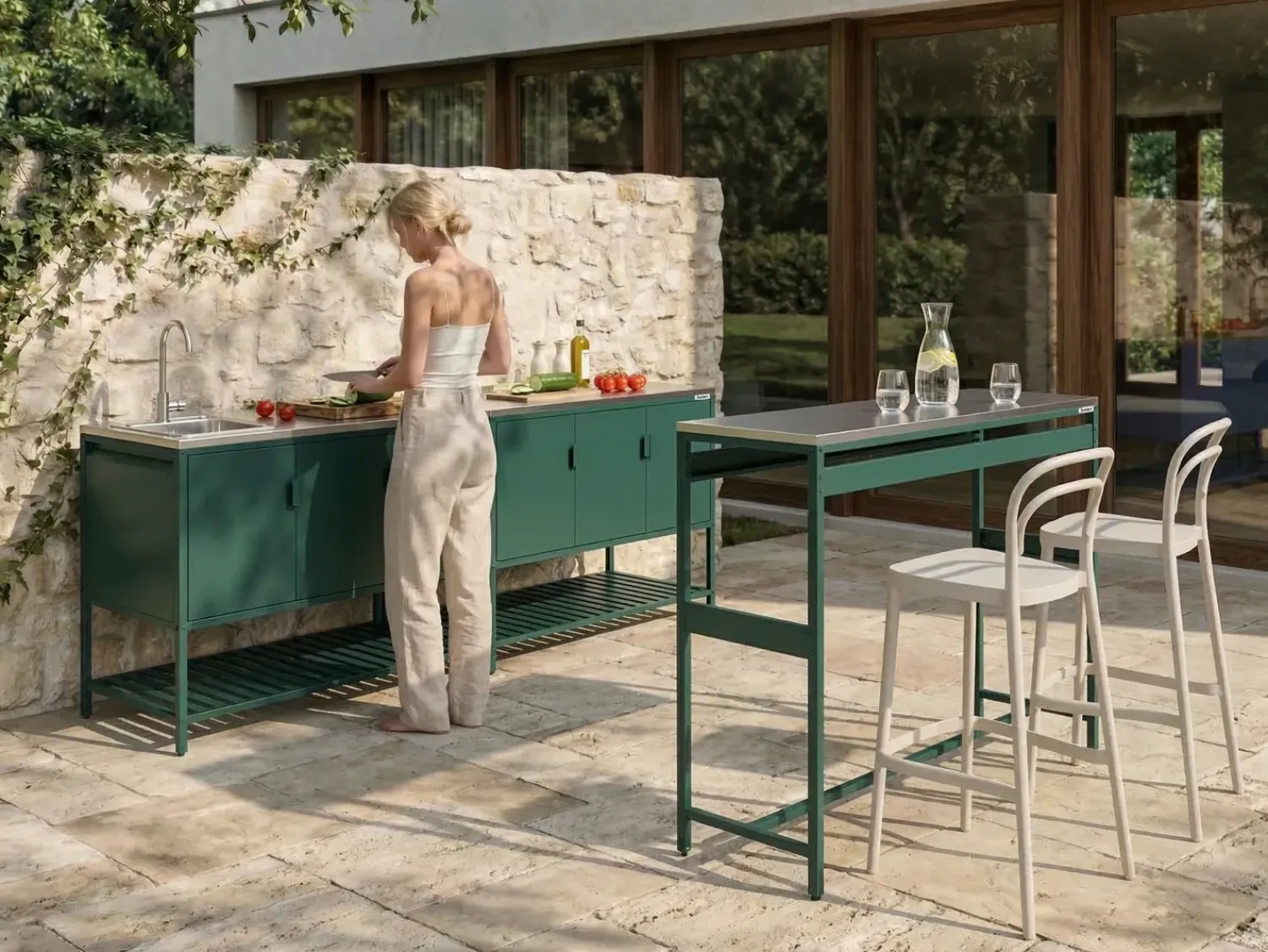 Outlet Beliani MAENZA Metallo Verde Nero Verde