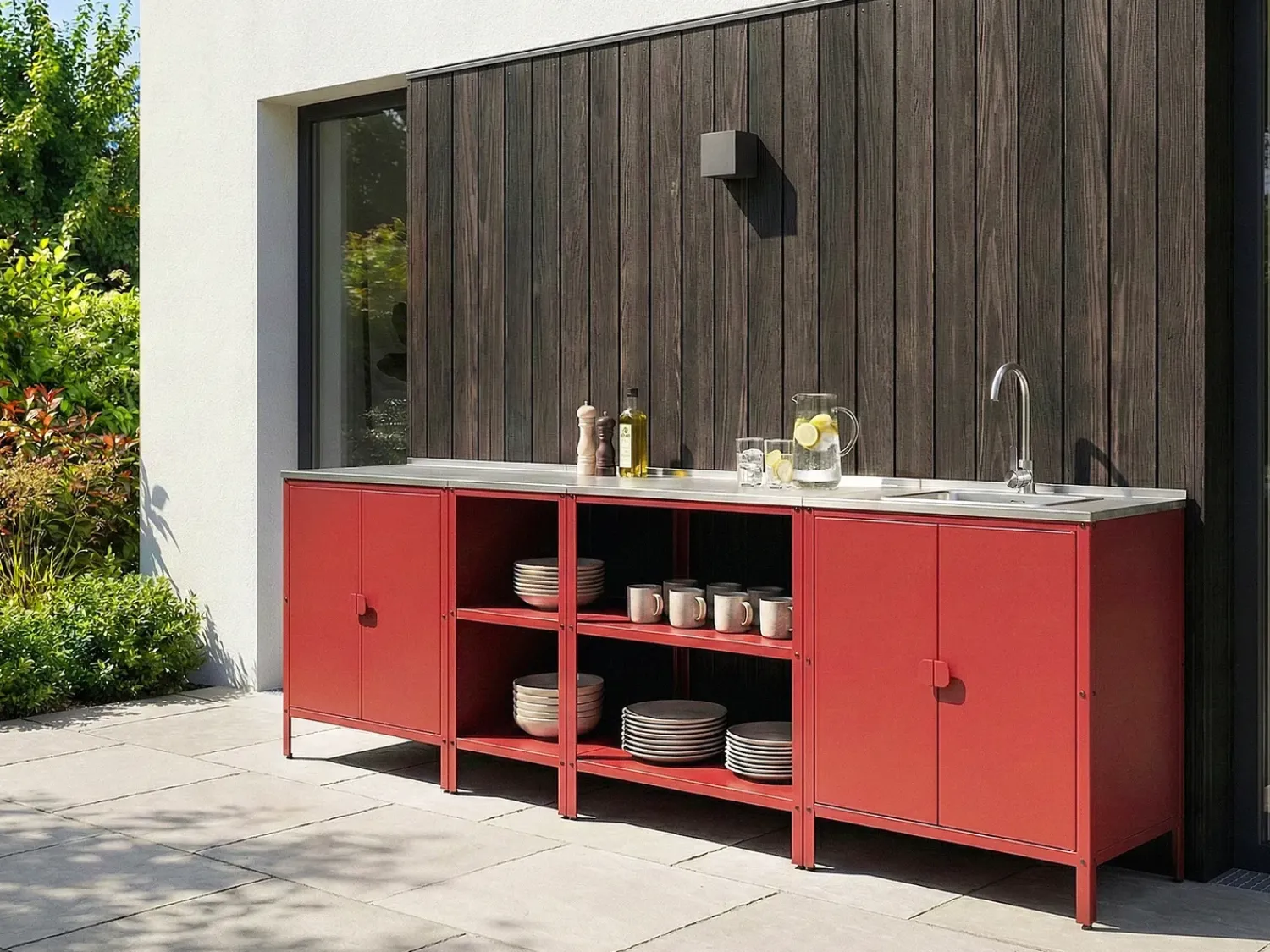 Sale Beliani Set cucina da esterno 4 elementi con lavello VILAMA Metallo Rosso Argento Rosso