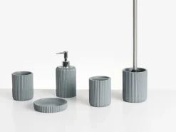 New Beliani Set da 5 accessori per il bagno CAMANA Grigio chiaro Argento Grigio