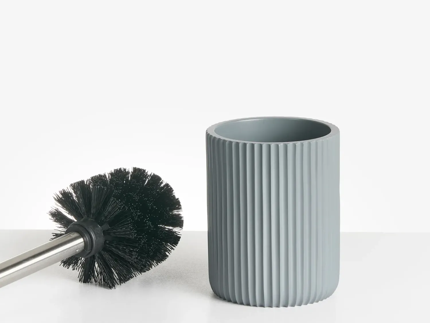 New Beliani Set da 5 accessori per il bagno CAMANA Grigio chiaro Argento Grigio