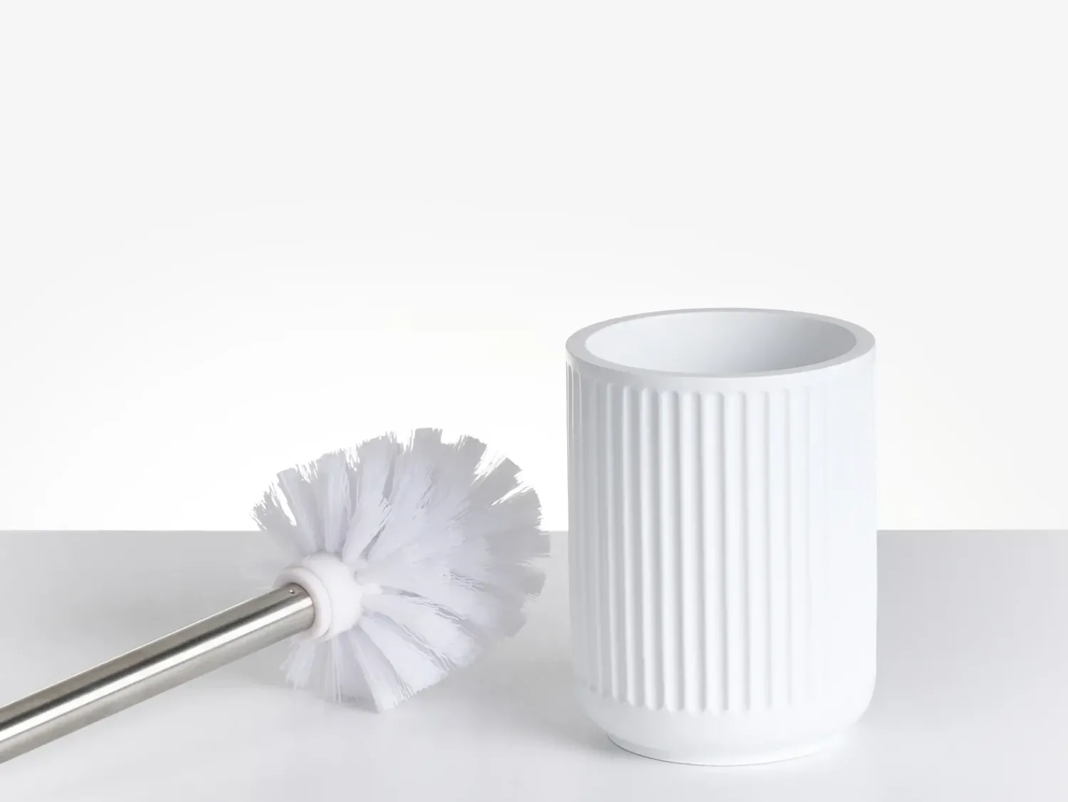 Hot Beliani Set da 5 accessori per il bagno HUARMEY Bianco
