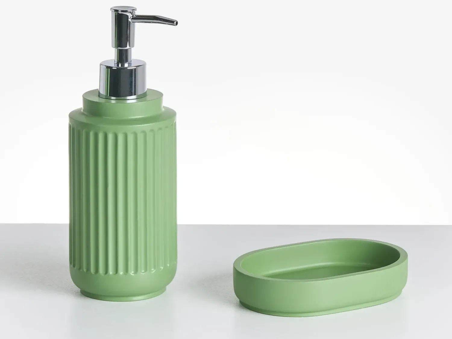 Online Beliani Set da 5 accessori per il bagno HUARMEY Verde