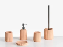 Discount Beliani Set da 5 accessori per il bagno POZUZO Arancione Arancione Argento