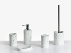 New Beliani Set da 5 accessori per il bagno PERENE Terrazzo Bianco Bianco Argento