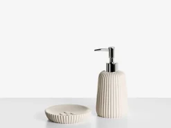 Outlet Beliani Set da 5 accessori per il bagno POZUZO Beige Argento Beige