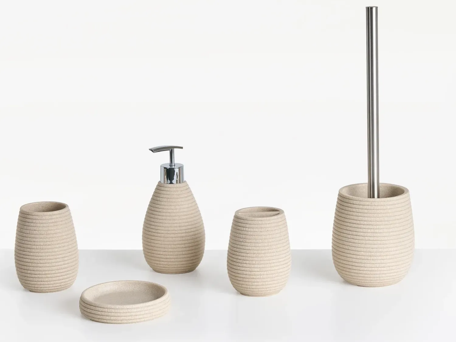Beliani Set da 5 accessori per il bagno QUILA chiaro Beige