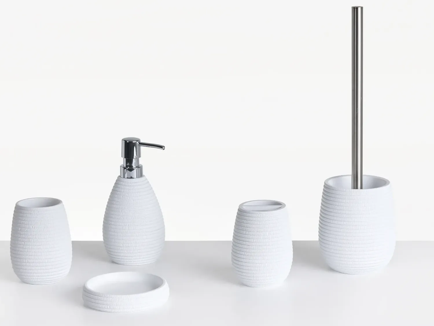 Beliani Set da 5 accessori per il bagno QUILA Bianco