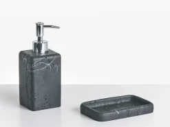 Beliani Set da 5 accessori per il bagno VILCANOTA Marmo nero Argento Nero