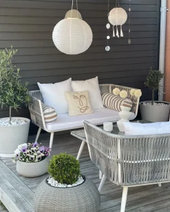 Discount Beliani Set da giardino con tavolo 4 posti RAGUSA Rattan sintetico (PE) Bianco sporco Bianco Grigio