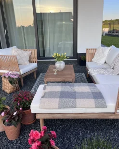 Hot Beliani Set da giardino con tavolo 4 posti CREMONA Legno d'acacia Bianco sporco Bianco Marrone