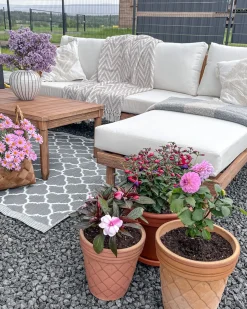 Hot Beliani Set da giardino con tavolo 4 posti CREMONA Legno d'acacia Bianco sporco Bianco Marrone