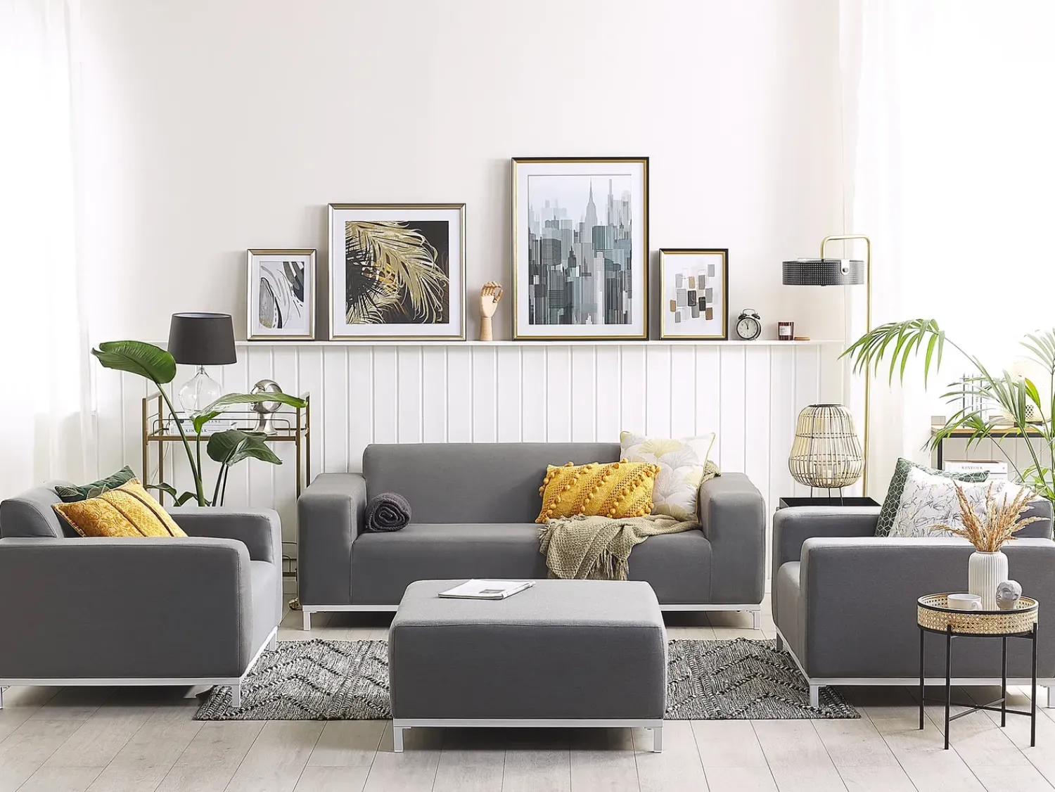 Best Beliani Set da giardino con tavolo 5 posti ROVIGO Grigio Bianco Grigio