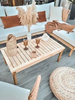 Beliani Set da giardino con tavolo 4 posti CREMONA Legno d'acacia Bianco sporco Bianco Marrone