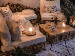 Clearance Beliani Set da giardino con tavolo 4 posti VARALLO Modulare Rattan Naturale Bianco Naturale