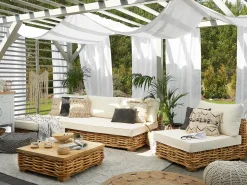 Clearance Beliani Set da giardino con tavolo 4 posti VARALLO Modulare Rattan Naturale Bianco Naturale