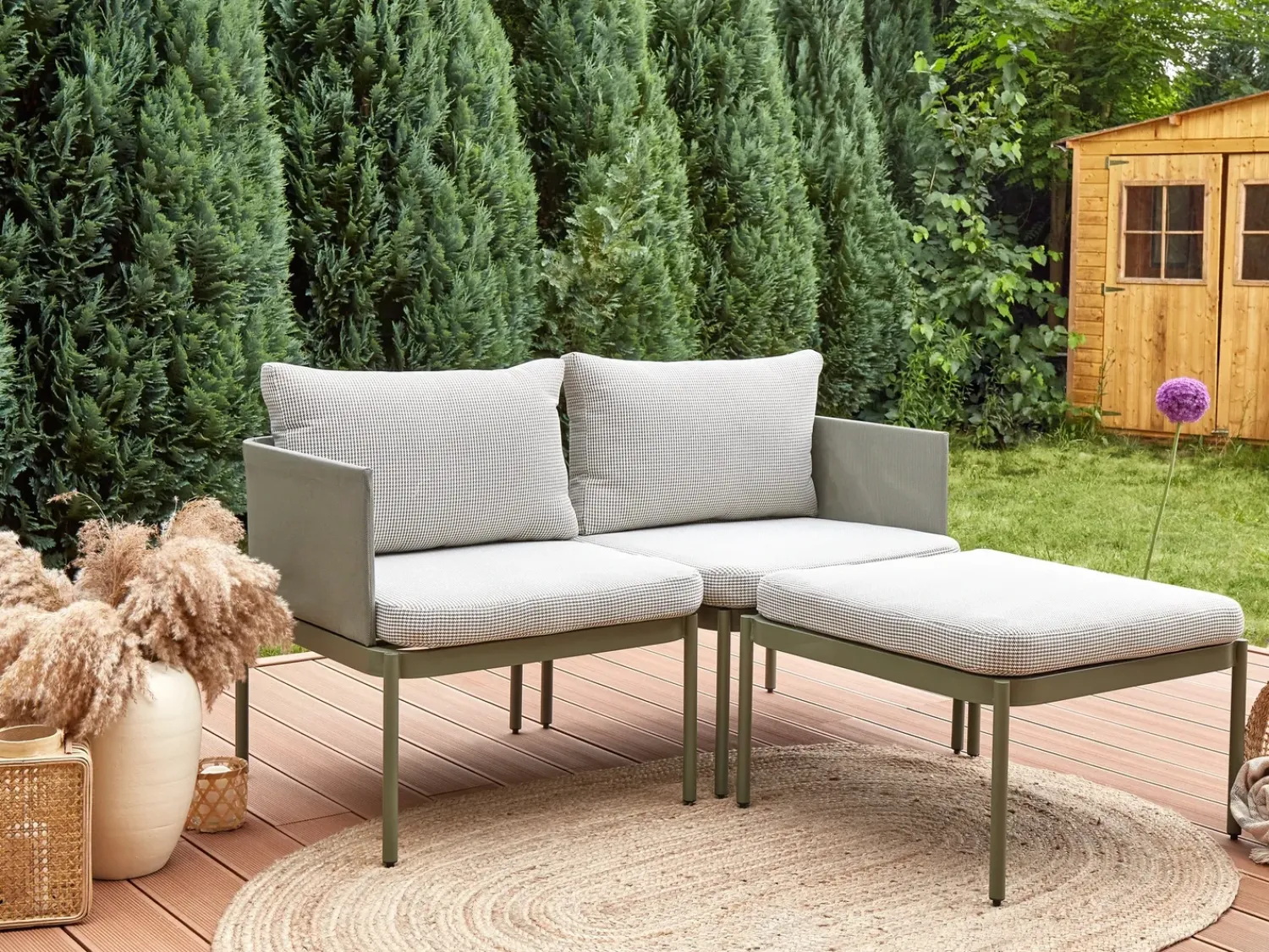 Sale Beliani Set da giardino con tavolo 2 posti TERRACINA Metallo Verde oliva Bianco Verde