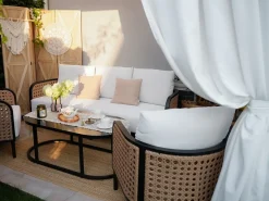 Sale Beliani Set da giardino con tavolo 5 posti MONTEFALCO Metallo Bianco Bianco Nero