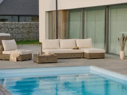 Discount Beliani Set da giardino con tavolo 4 posti VARALLO Modulare Rattan Grigio Bianco Grigio
