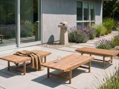 Clearance Beliani Set da giardino con tavolo 2 posti GIAVENO Legno d'acacia Bianco sporco Bianco Marrone
