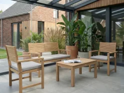 Outlet Beliani Set da giardino con tavolo 4 posti FIAMES Legno di acacia certificato Grigio Marrone Grigio