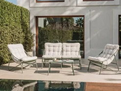 Beliani Set da giardino con tavolo 4 posti MOLVENO Metallo Beige/Verde Beige Verde