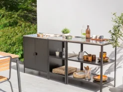 Clearance Beliani Set da 3 per cucina da esterno VILAMA Metallo Nero Argento Nero