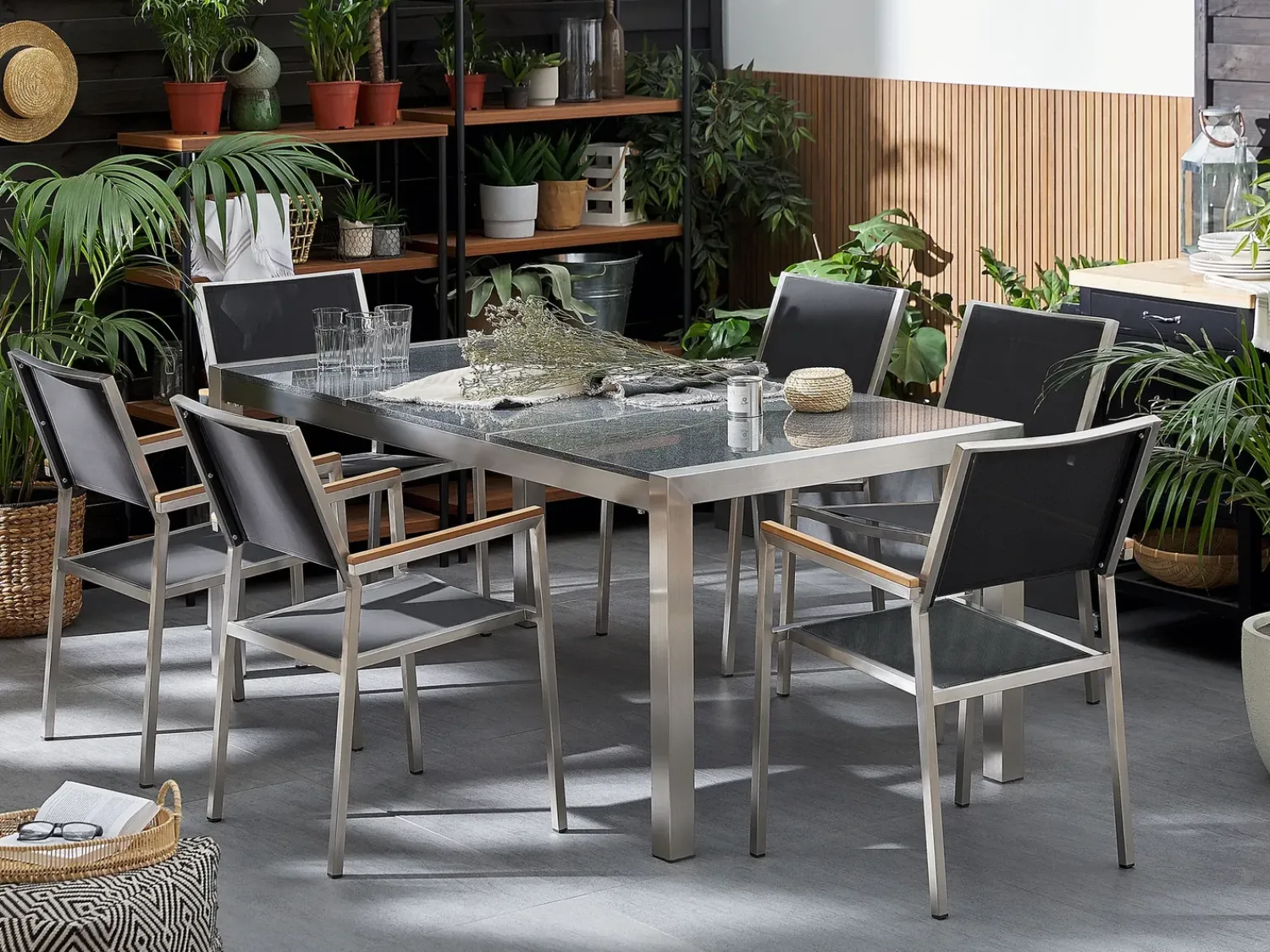 Clearance Beliani Set da pranzo da giardino 6 posti GROSSETO Piastra tripla Granito Lucido Nero/Grigio Argento Grigio Nero