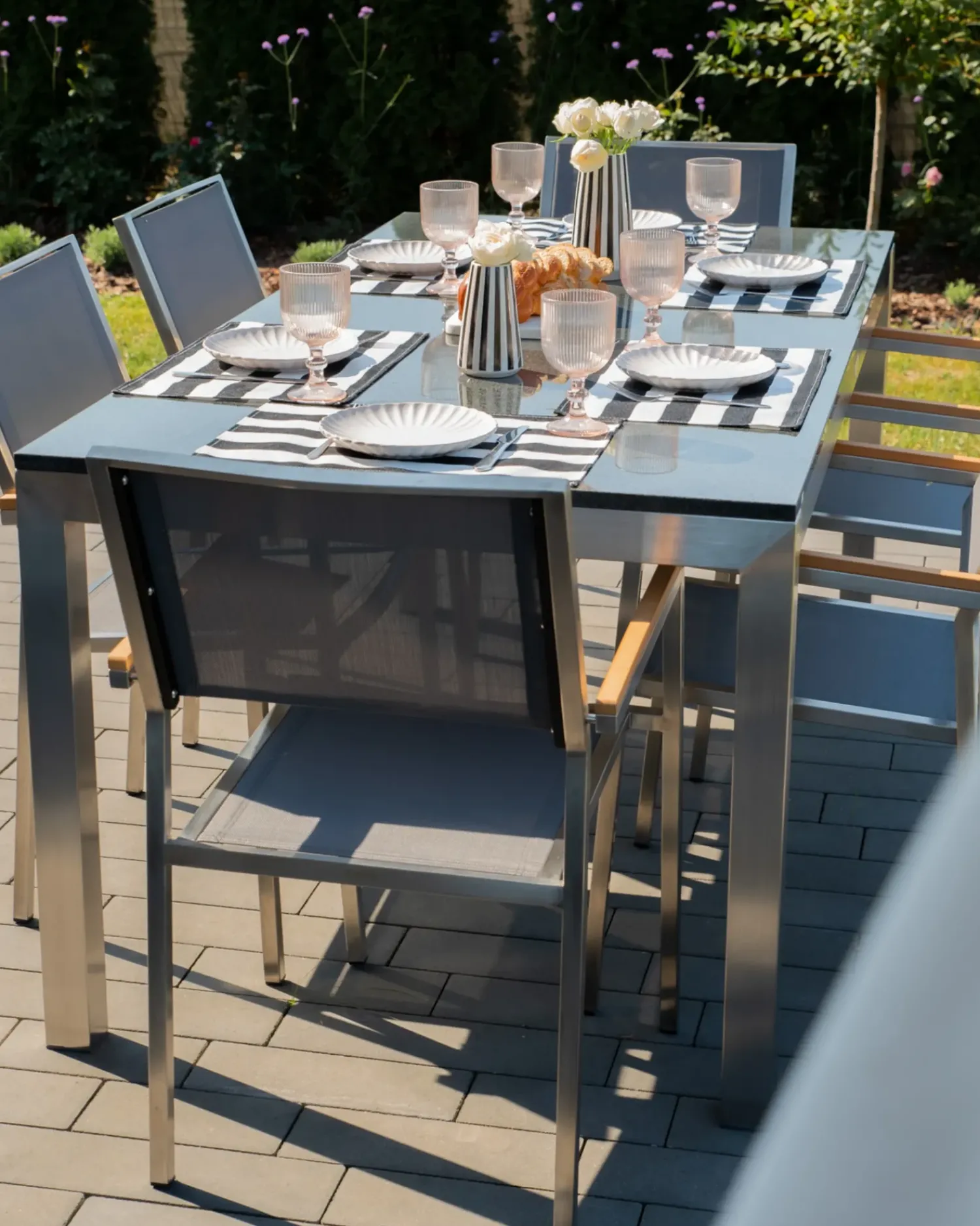 New Beliani Set da pranzo da giardino 6 posti GROSSETO Granito Lucido Grigio Argento Grigio