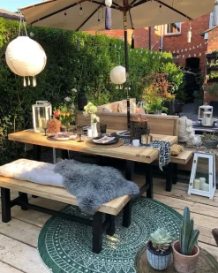 Outlet Beliani Set da pranzo da giardino 6 posti SCANIA Legno d'acacia Nero Marrone Nero