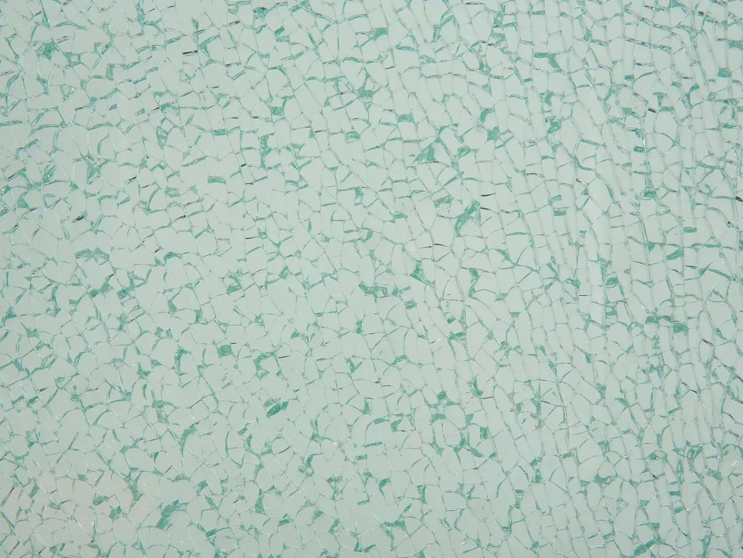 Discount Beliani Set da pranzo da giardino 8 posti GROSSETO Vetro incrinato Trasparente/Bianco Trasparente Argento Bianco