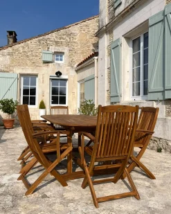 Sale Beliani Set da pranzo da giardino 8 posti MAUI Legno d'acacia chiaro Marrone