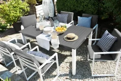 Online Beliani Set da pranzo da giardino 6 posti PANCOLE con cuscini Metallo Grigio Bianco Grigio