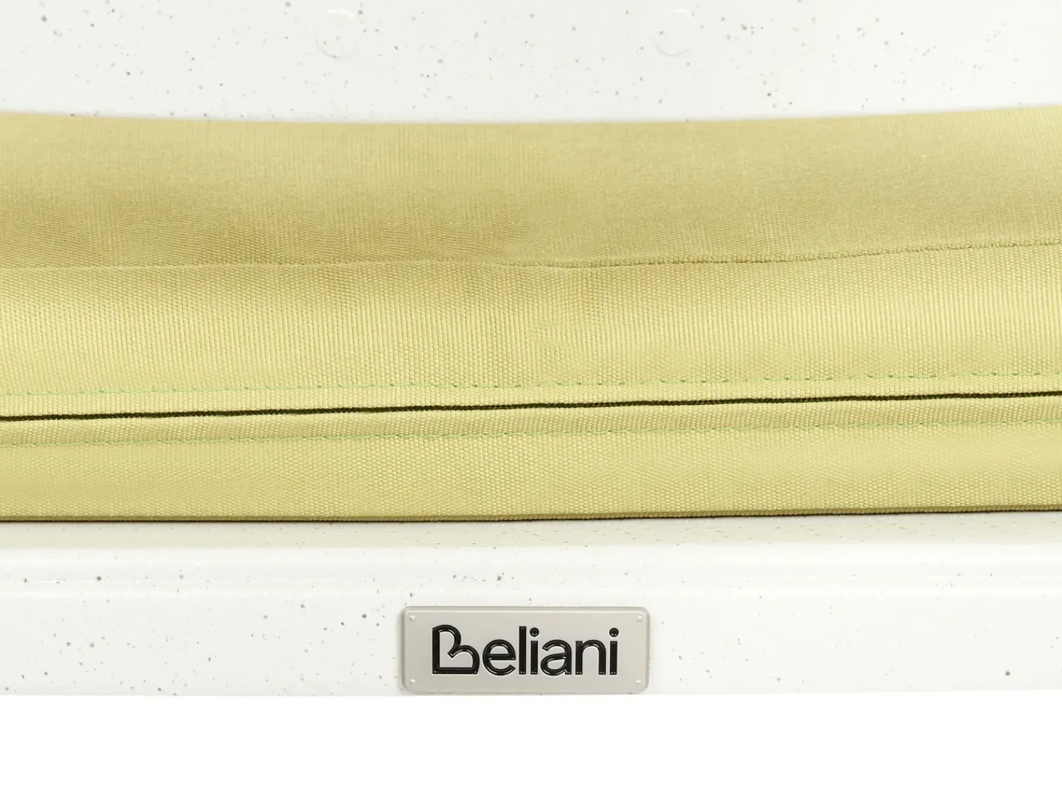 Outlet Beliani Set da pranzo da giardino 4 posti ANCONA con cuscini Metallo Bianco sporco Bianco Verde