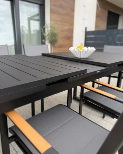 Best Beliani Set da pranzo da giardino 6 posti VALCANETTO/BUSSETO Metallo Nero Grigio Nero