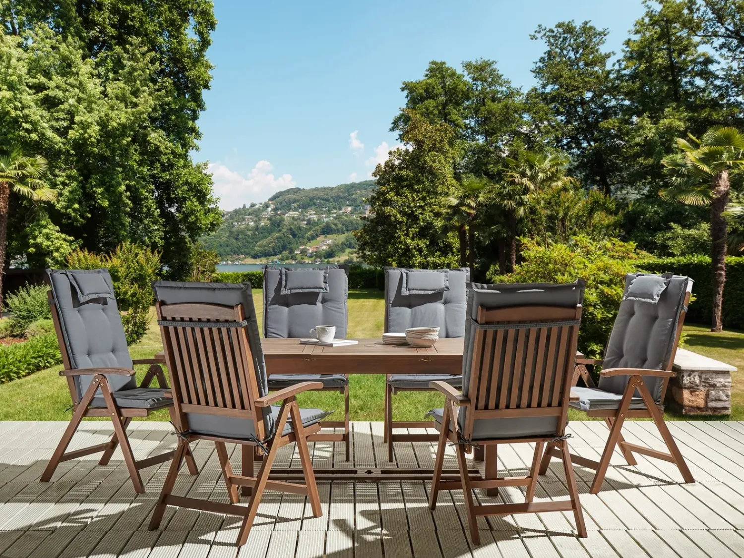 Outlet Beliani Set da pranzo da giardino 6 posti AMANTEA con cuscini Legno d'acacia Grigio Grigio Marrone