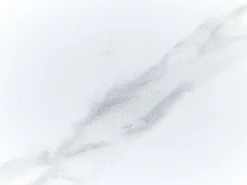 Sale Beliani Set da pranzo da giardino 4 posti COSOLETO/GROSSETO Vetro temperato Effetto marmo Marmo bianco Argento Bianco