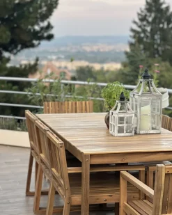 Hot Beliani Set da pranzo da giardino 8 posti SASSARI II Legno di acacia certificato chiaro Marrone