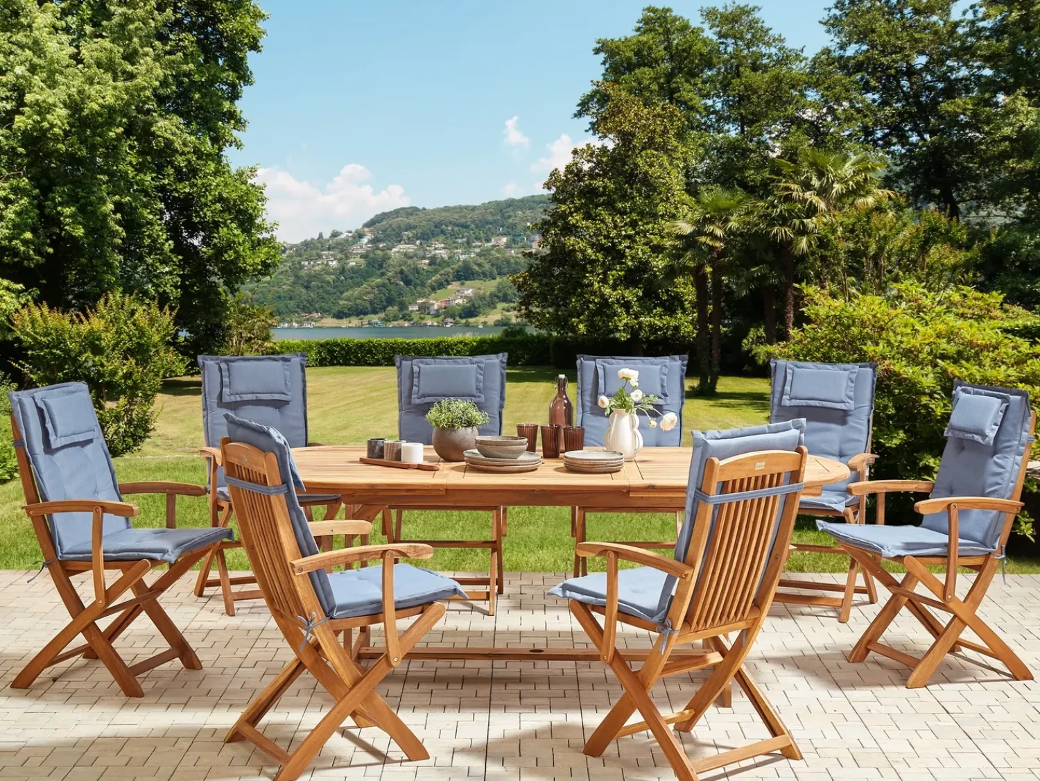 Hot Beliani Set da pranzo da giardino 8 posti MAUI II con cuscini Legno d'acacia Blu Blu Marrone
