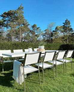 Best Beliani Set da pranzo da giardino 8 posti VALCANETTO/GROSSETO Metallo Bianco Argento Bianco
