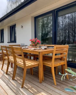Outlet Beliani Set da pranzo da giardino 8 posti CHIOGGIA Legno di acacia certificato chiaro Marrone