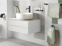 Outlet Beliani Set di 6 accessori da bagno TOCOPILLA con barre e ganci per asciugamani Nero