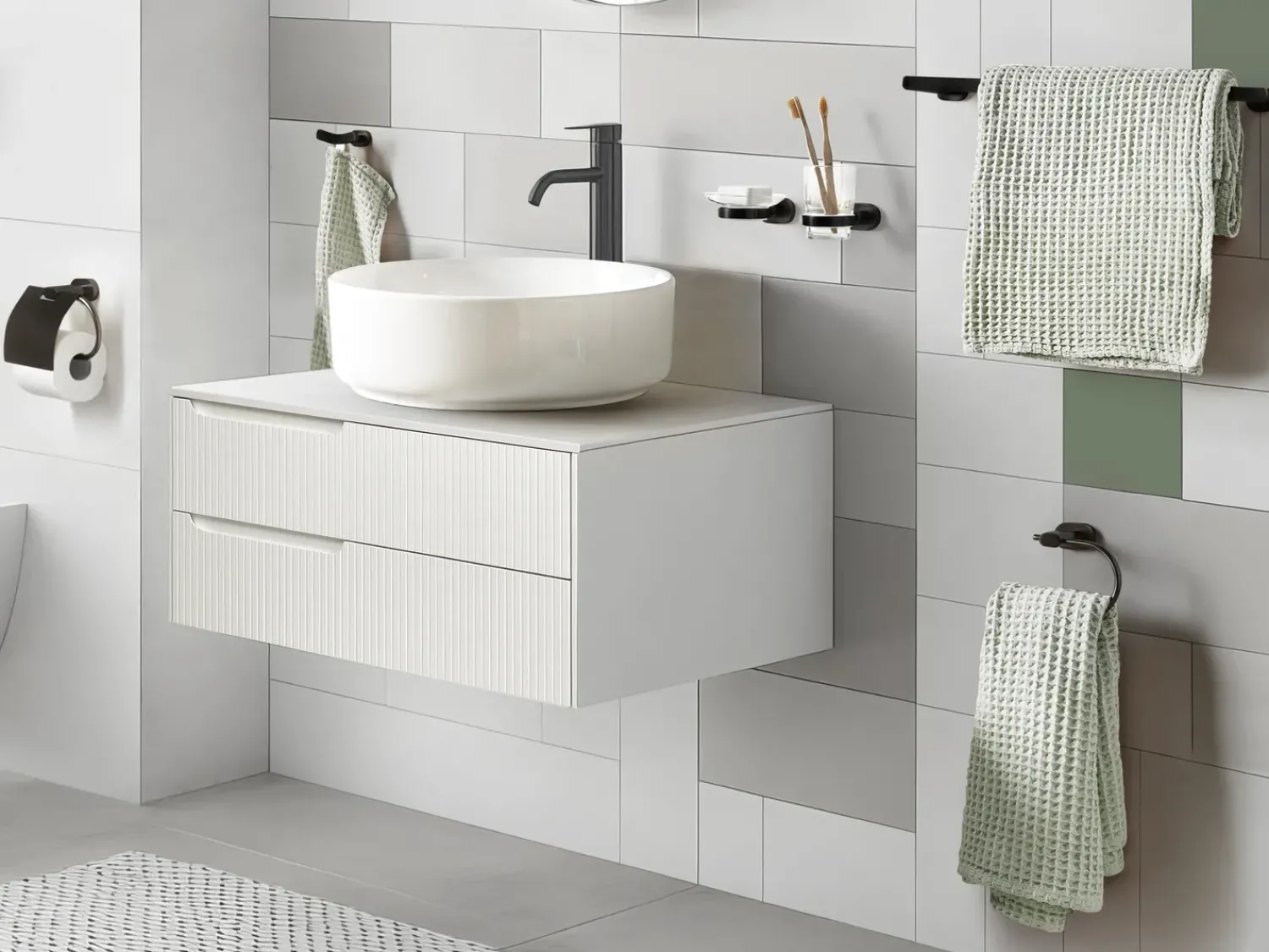Outlet Beliani Set di 6 accessori da bagno TOCOPILLA con barre e ganci per asciugamani Nero
