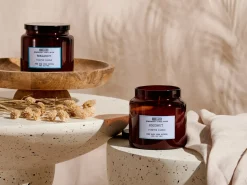 Sale Beliani Set di 2 Candele Profumate ABSOLUTE ALCHEMY Cera di Soia Note fresche Marrone